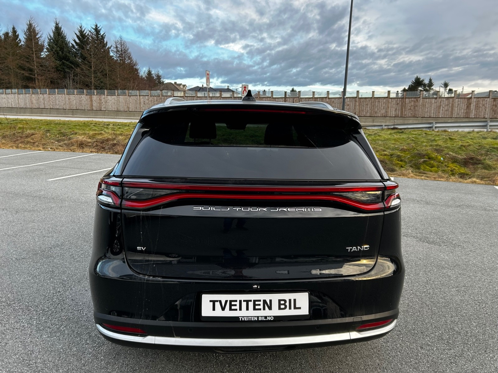 BYD Tang