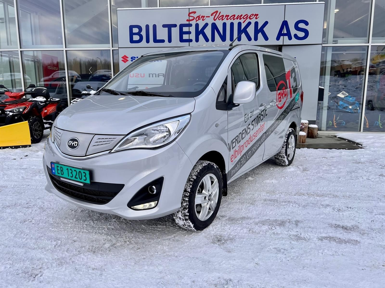 BYD T3