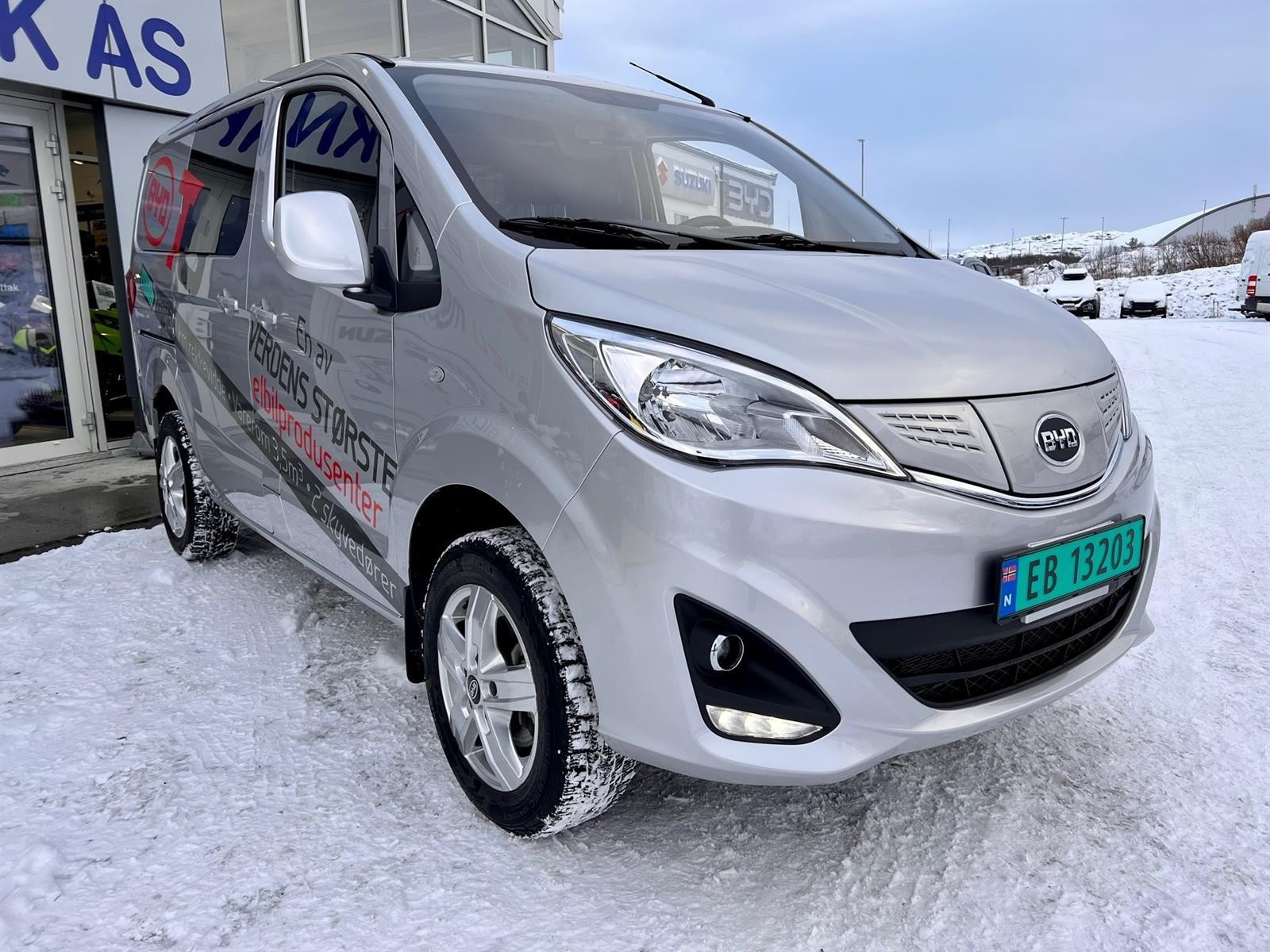 BYD T3