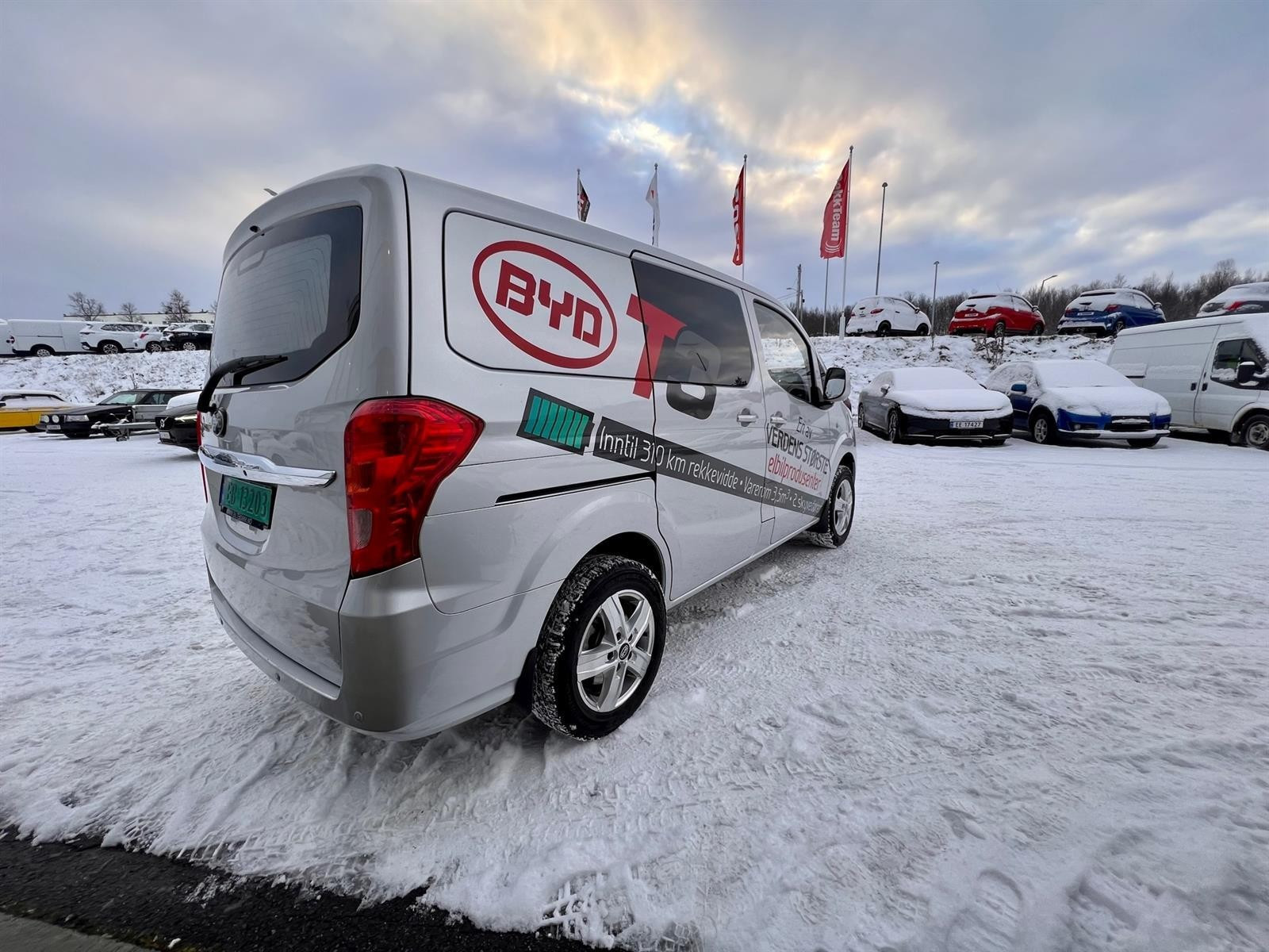 BYD T3