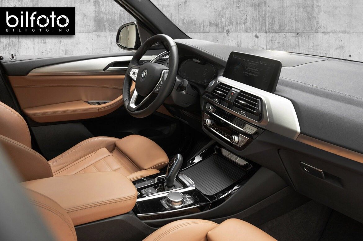 BMW iX3