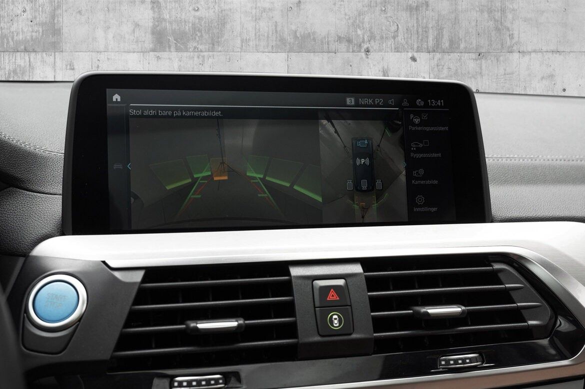 BMW iX3