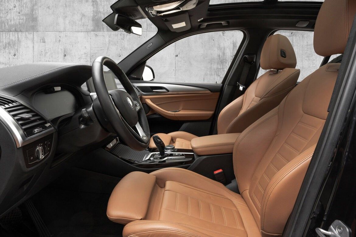 BMW iX3