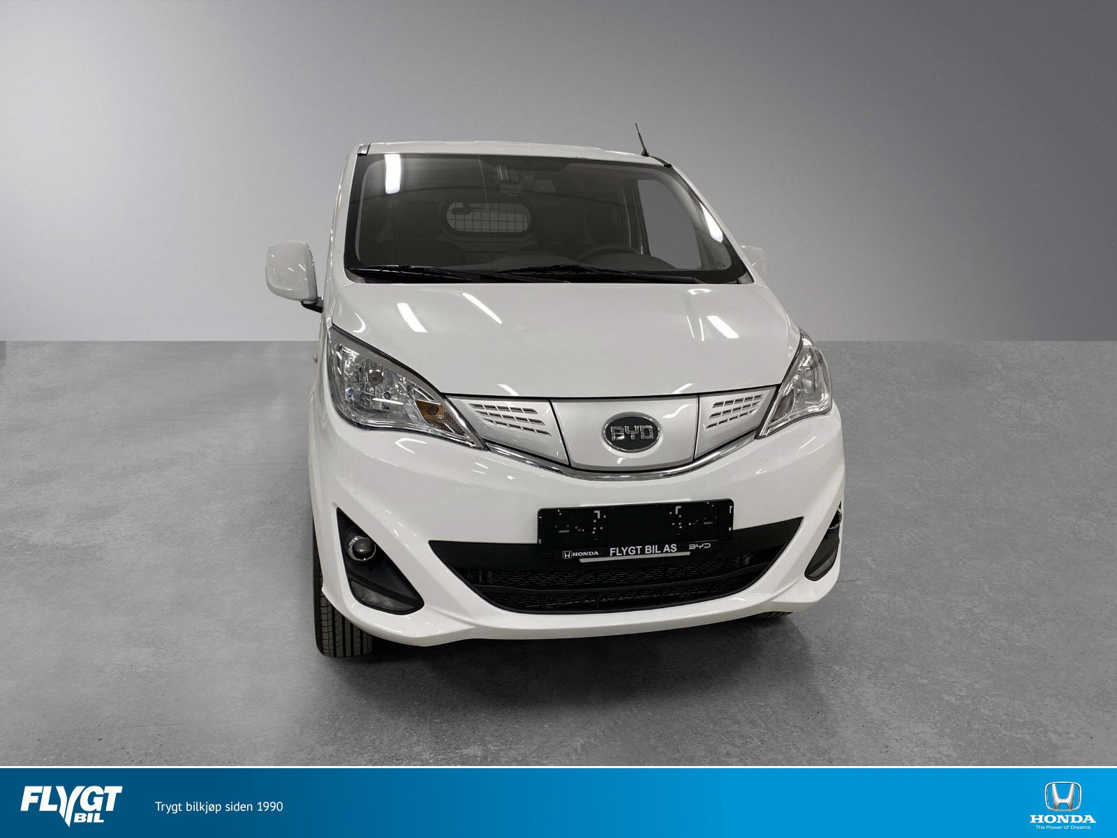 BYD T3