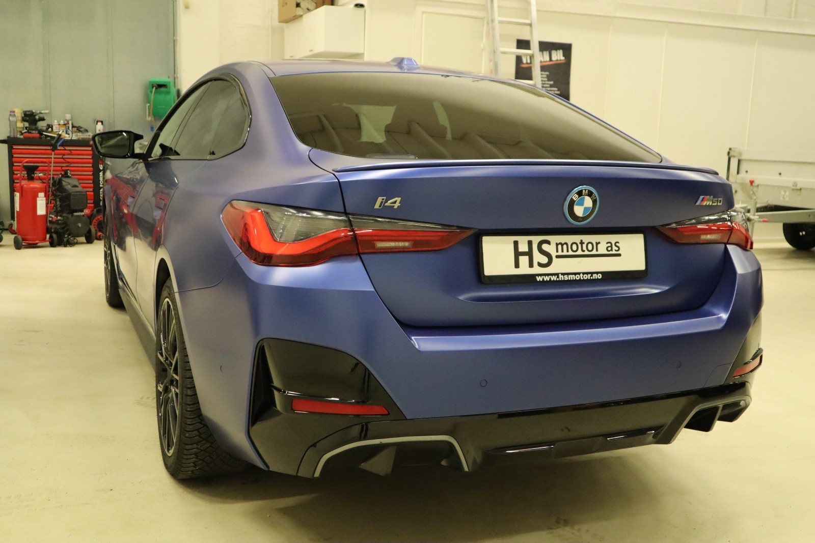 BMW i4 M50