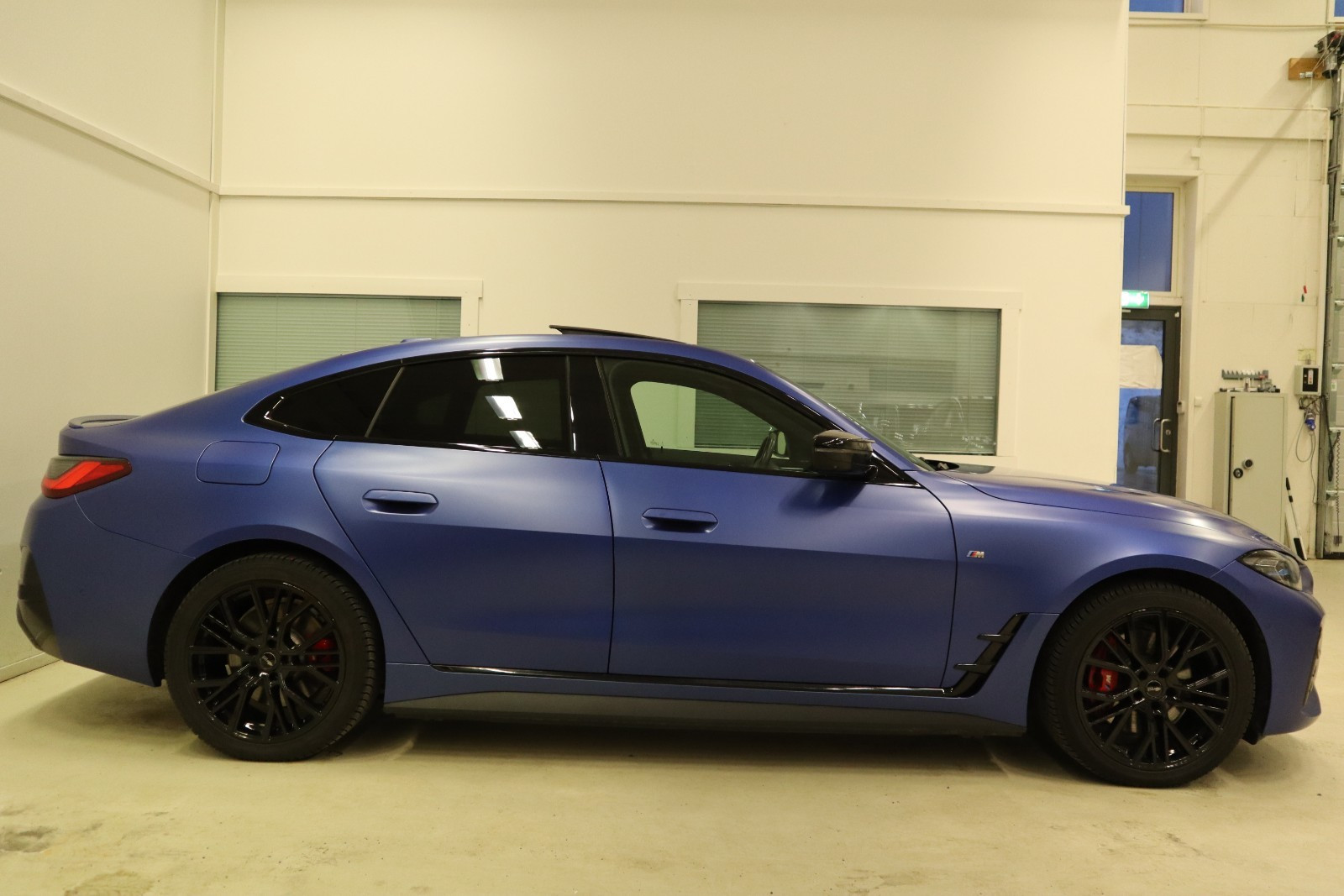 BMW i4 M50