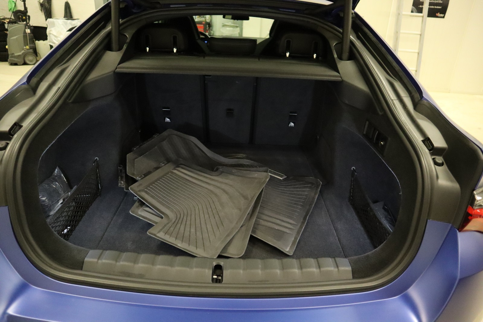 BMW i4 M50