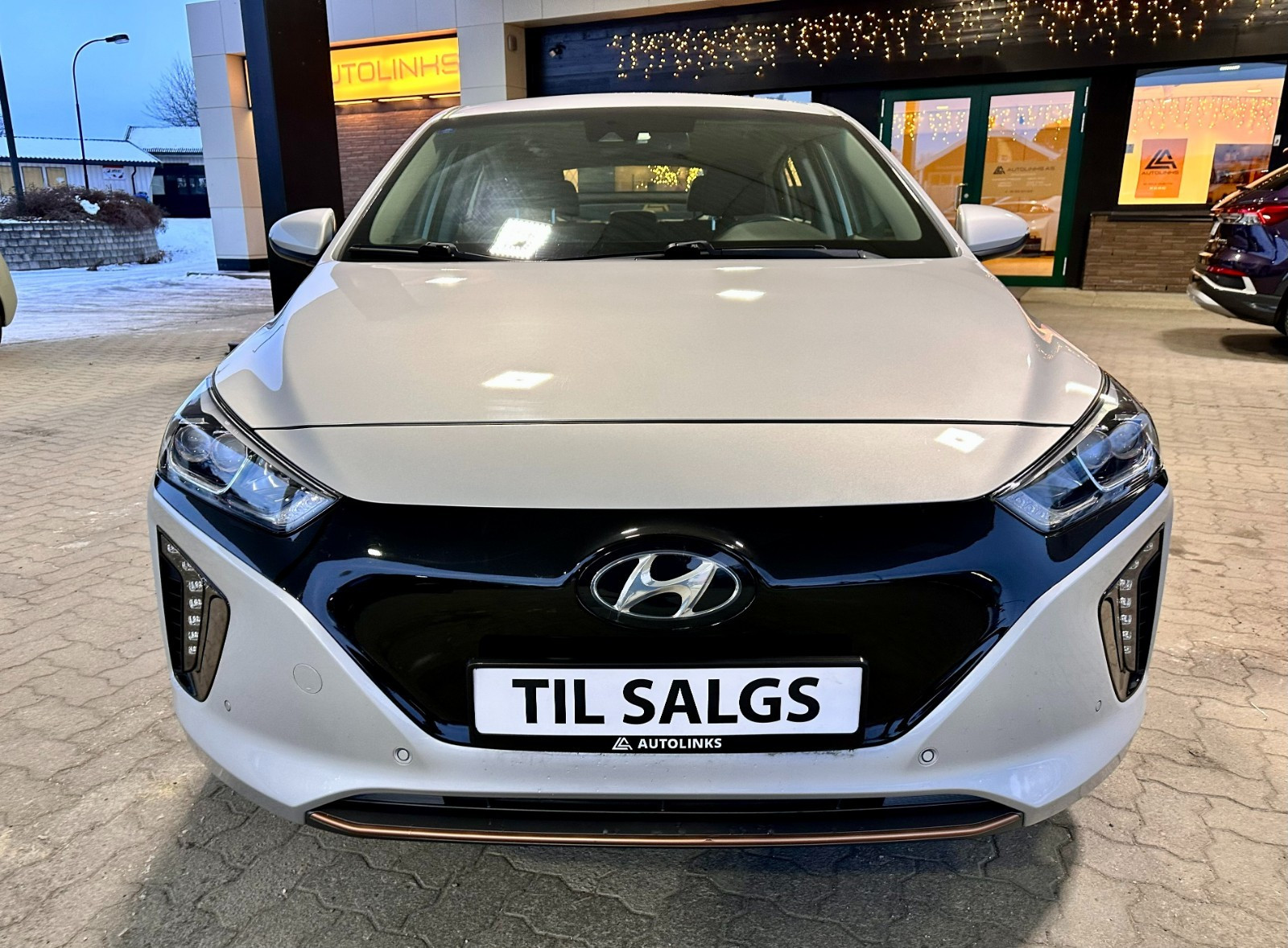 Hyundai IONIQ