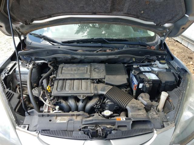 Mazda 2 2013