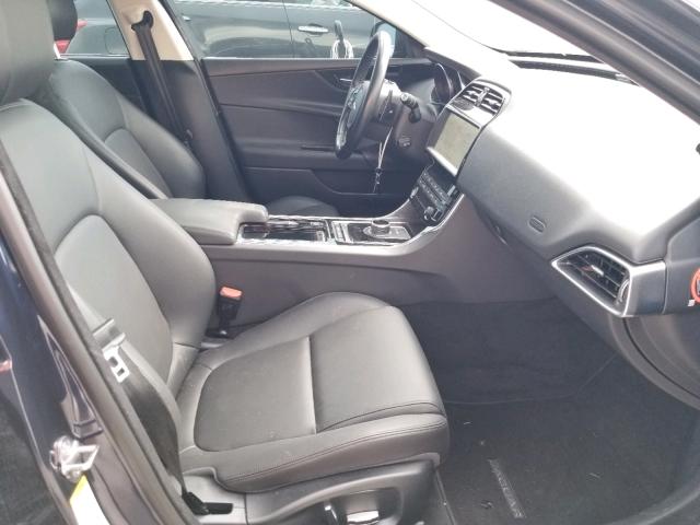 Jaguar XE Premium 2019