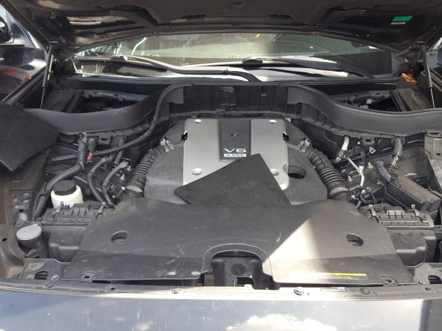 Infiniti QX70 2014