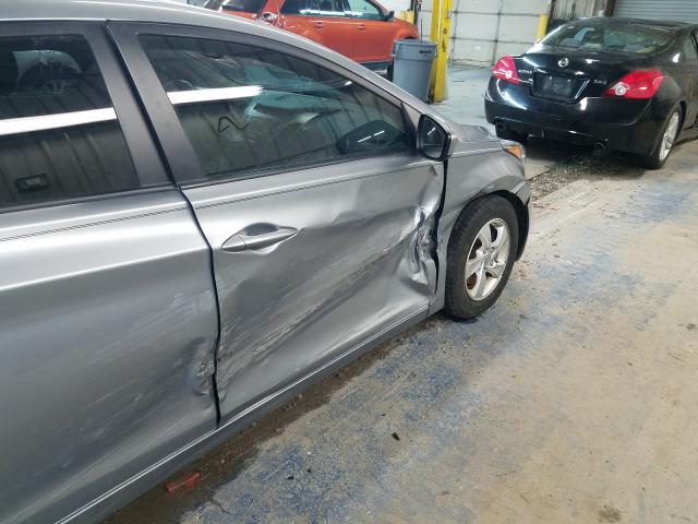 Hyundai Elantra SE 2015