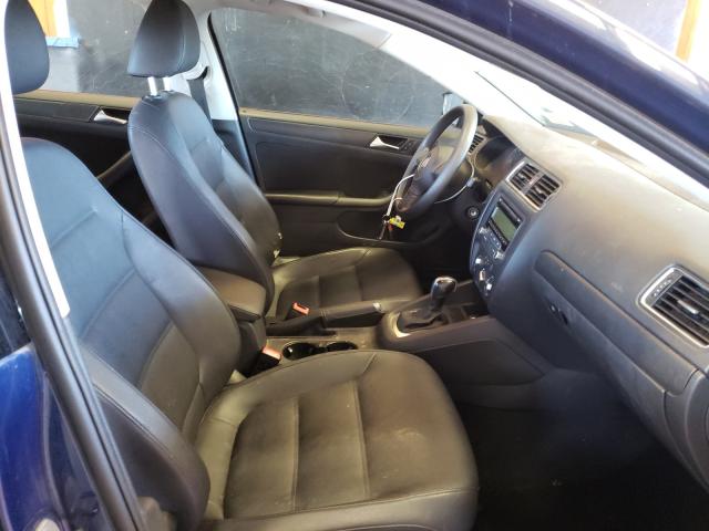 Volkswagen Jetta SE 2011