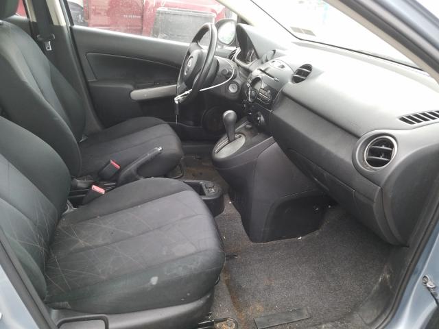 Mazda 2 2013