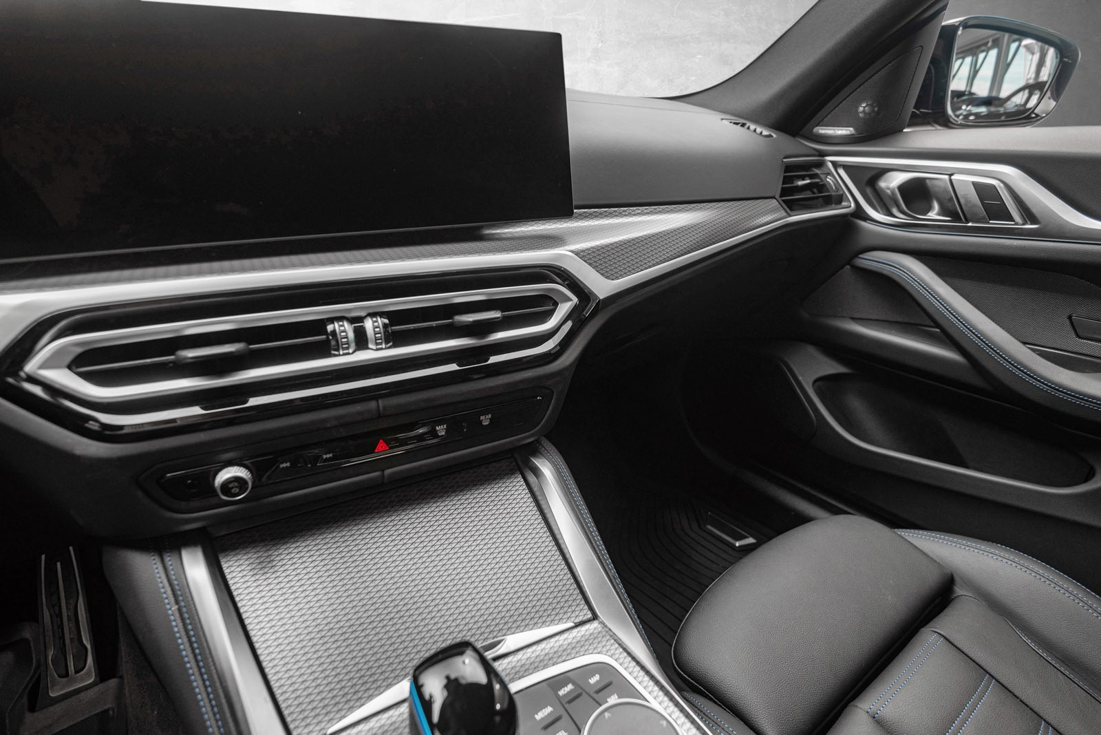 BMW i4 M50