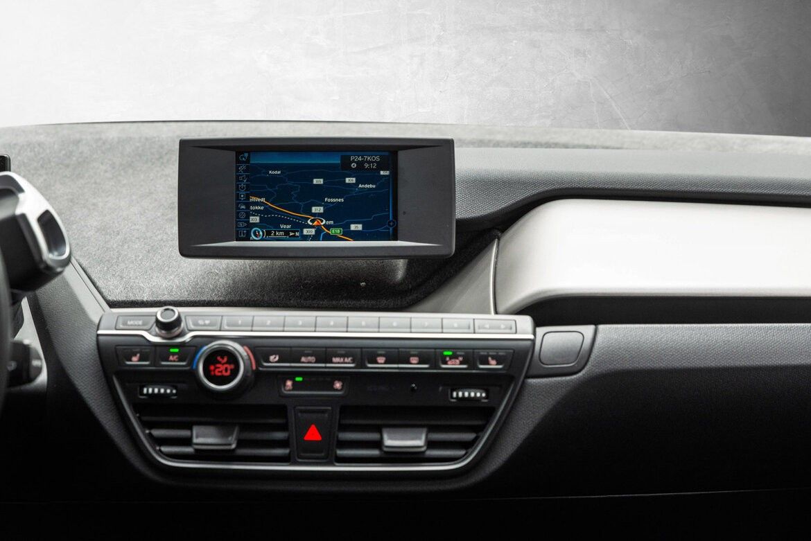 BMW i3