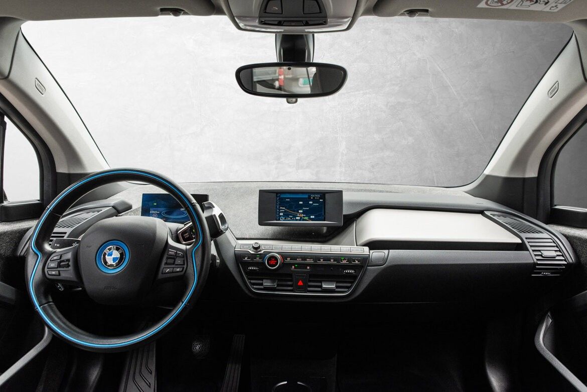 BMW i3