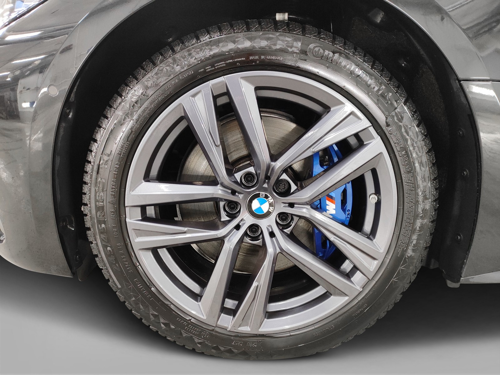BMW i4 M50