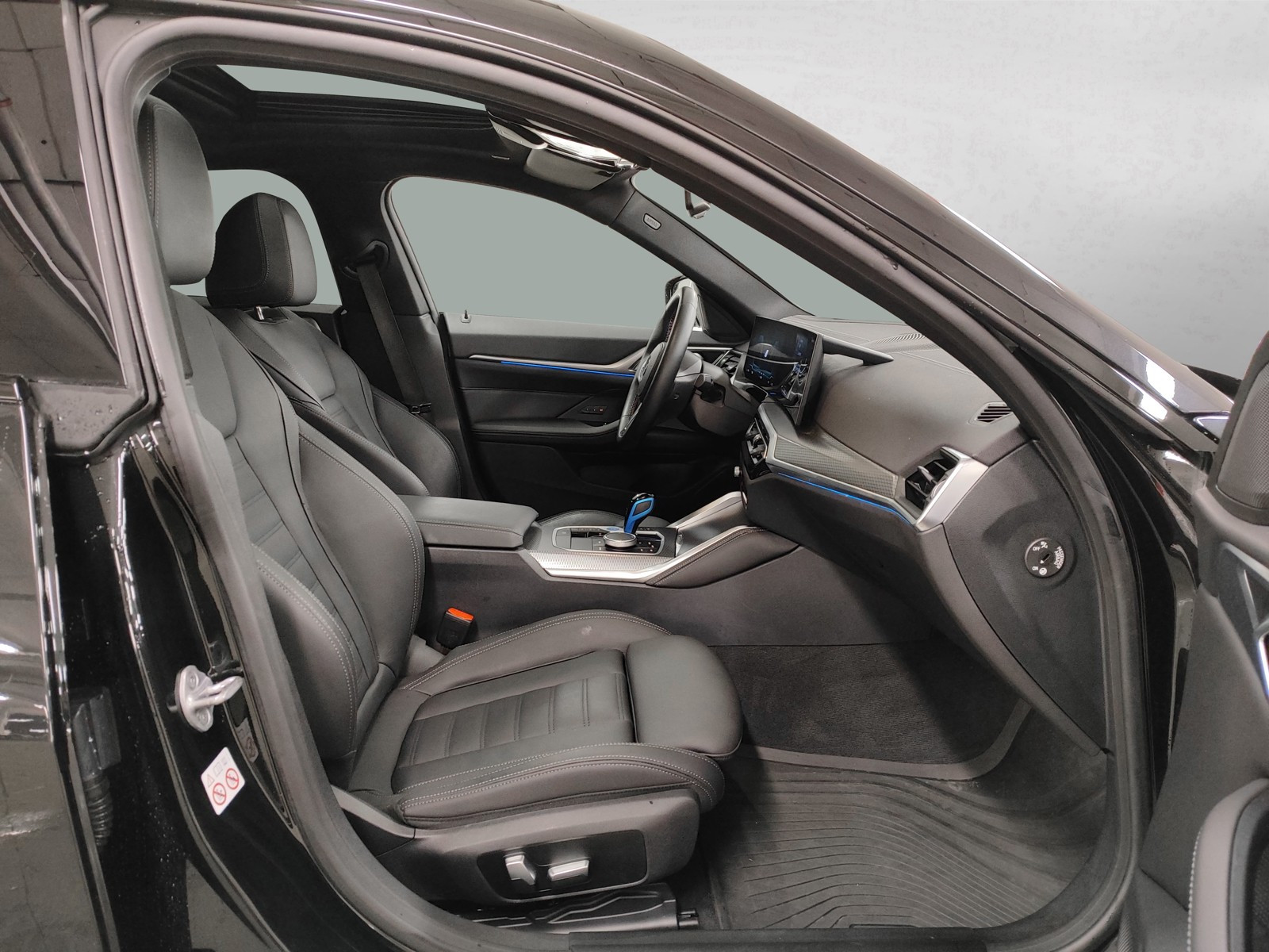 BMW i4 M50