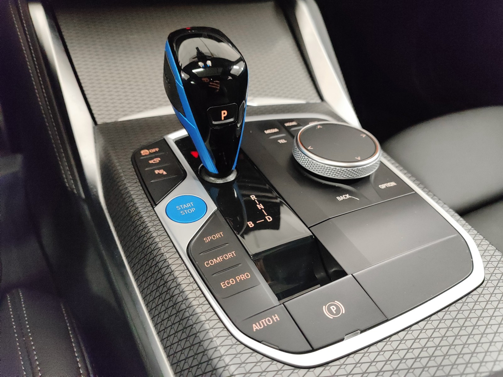 BMW i4 M50