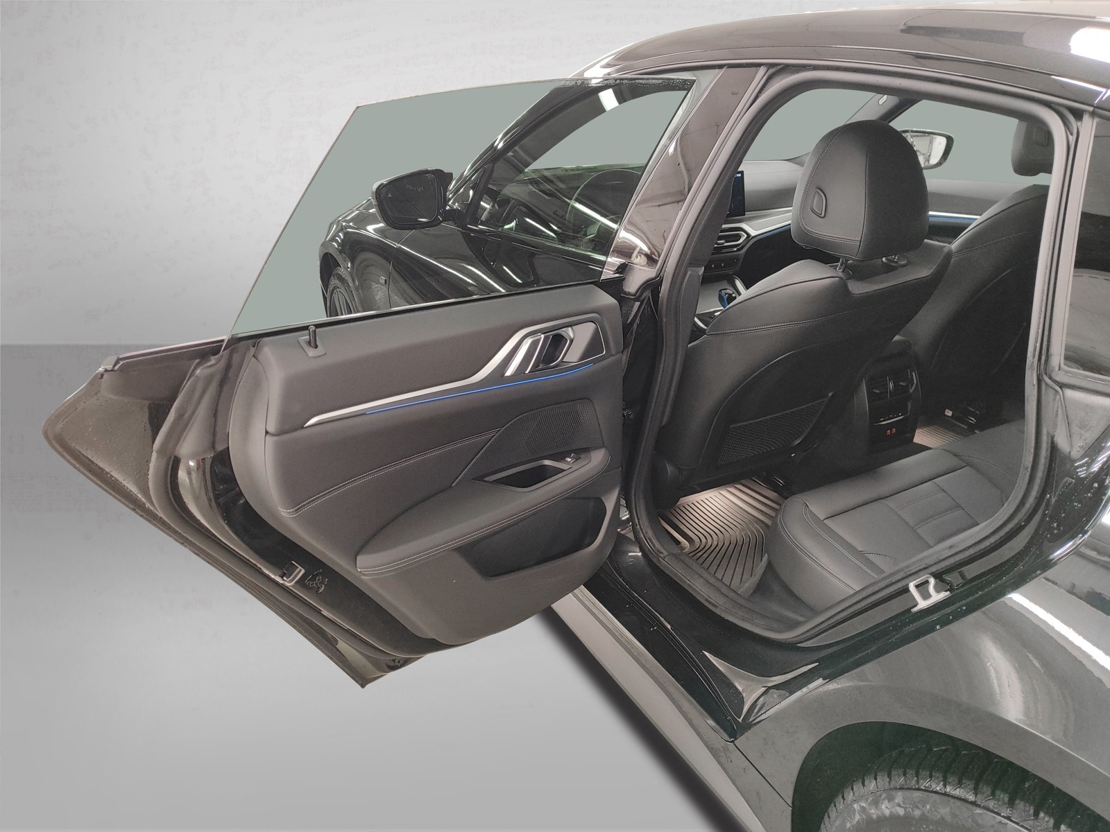 BMW i4 M50