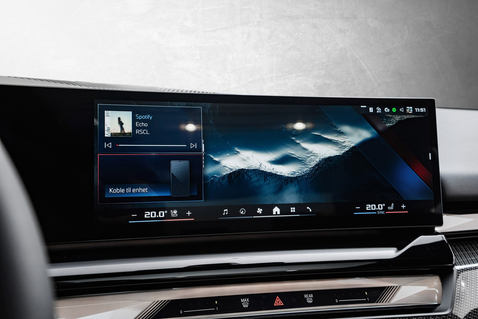 BMW i5 M60