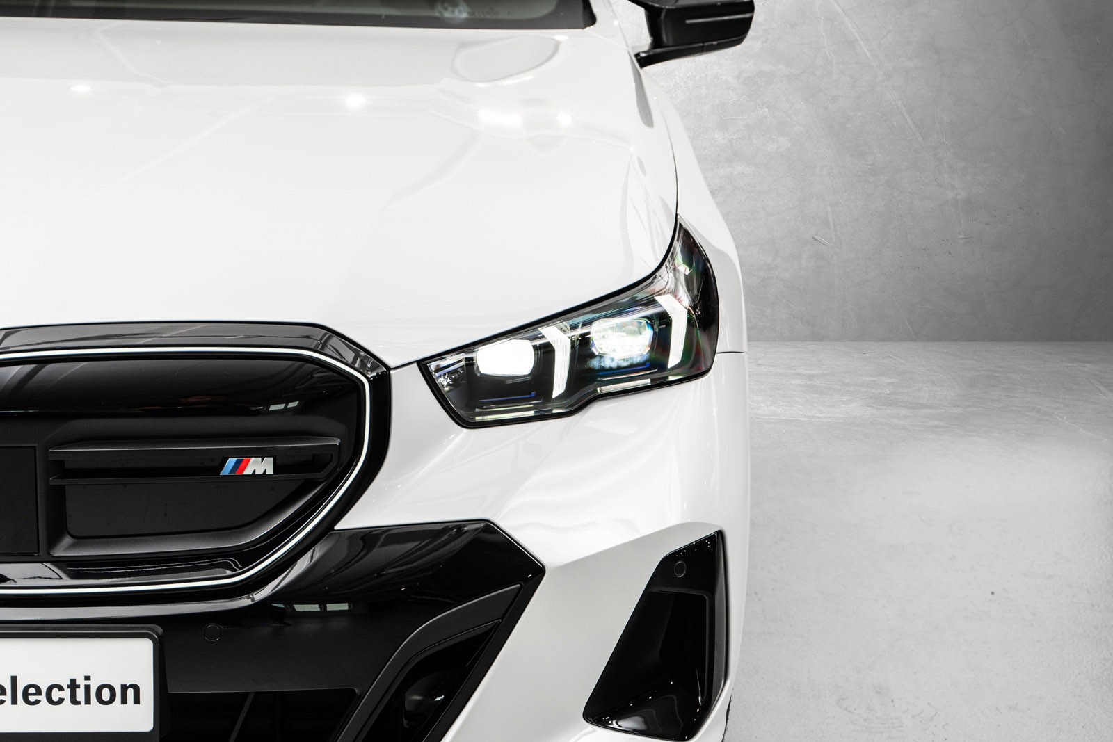BMW i5 M60