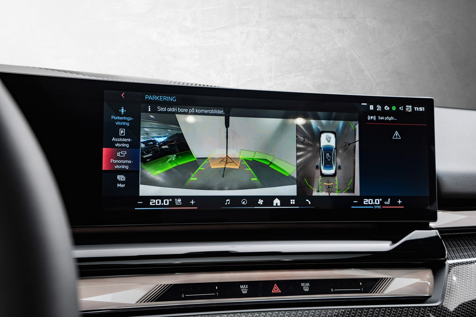 BMW i5 M60