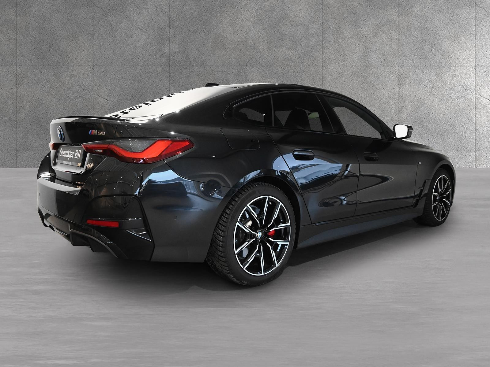 BMW i4 M50