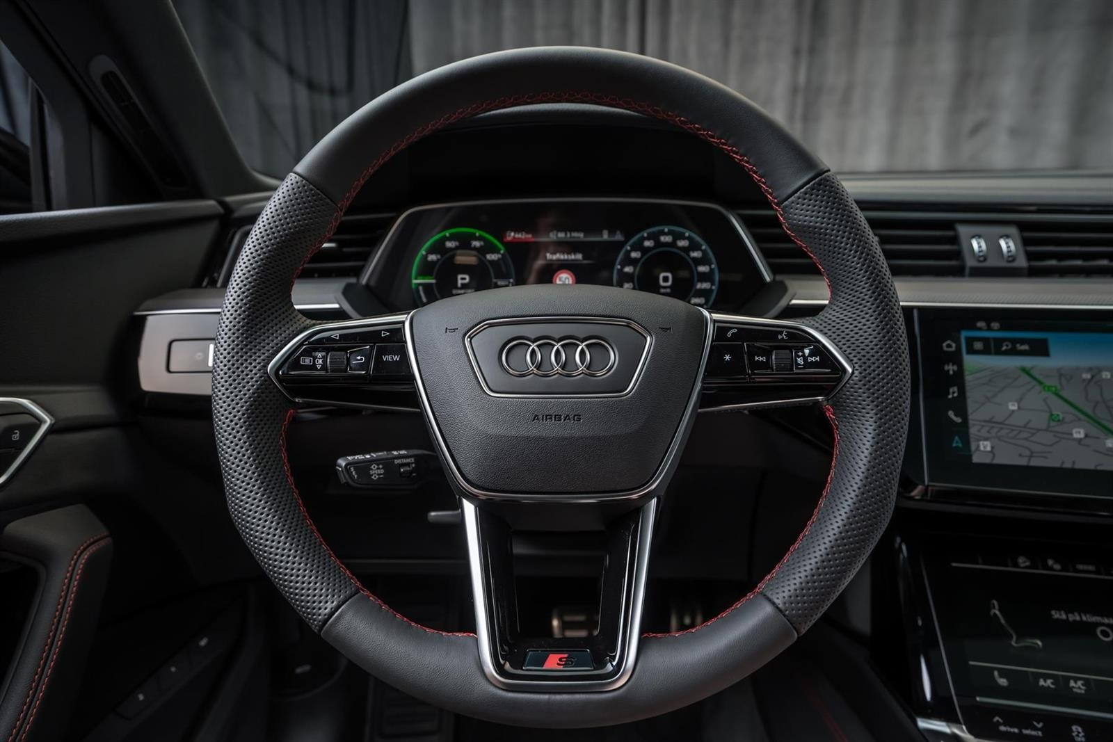 Audi Q8 e-tron