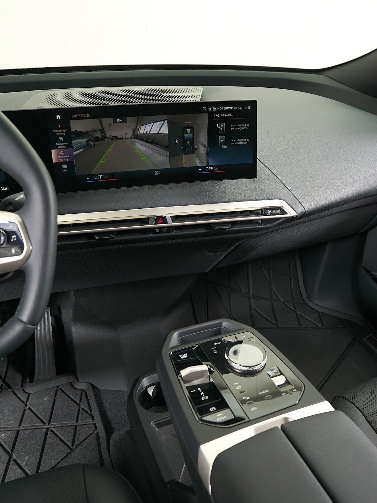 BMW iX xDrive 50