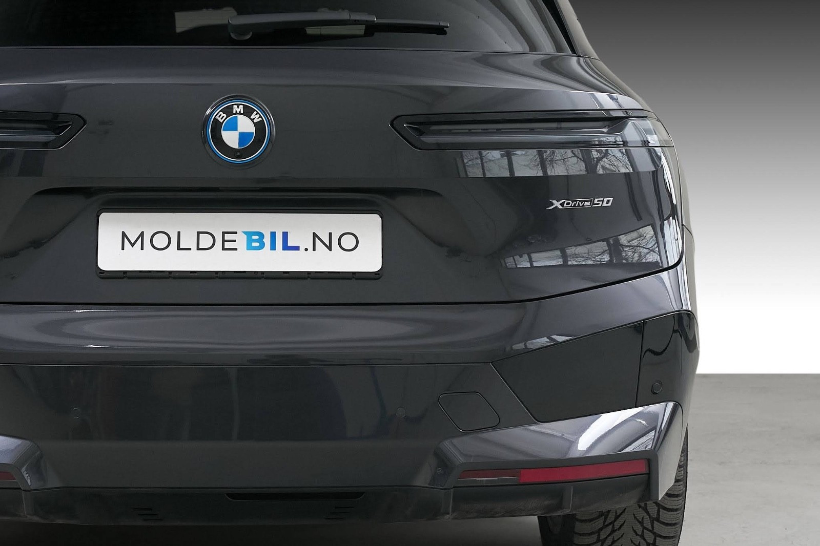 BMW iX xDrive 50