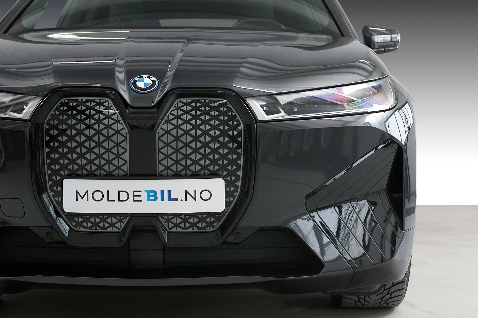 BMW iX xDrive 50