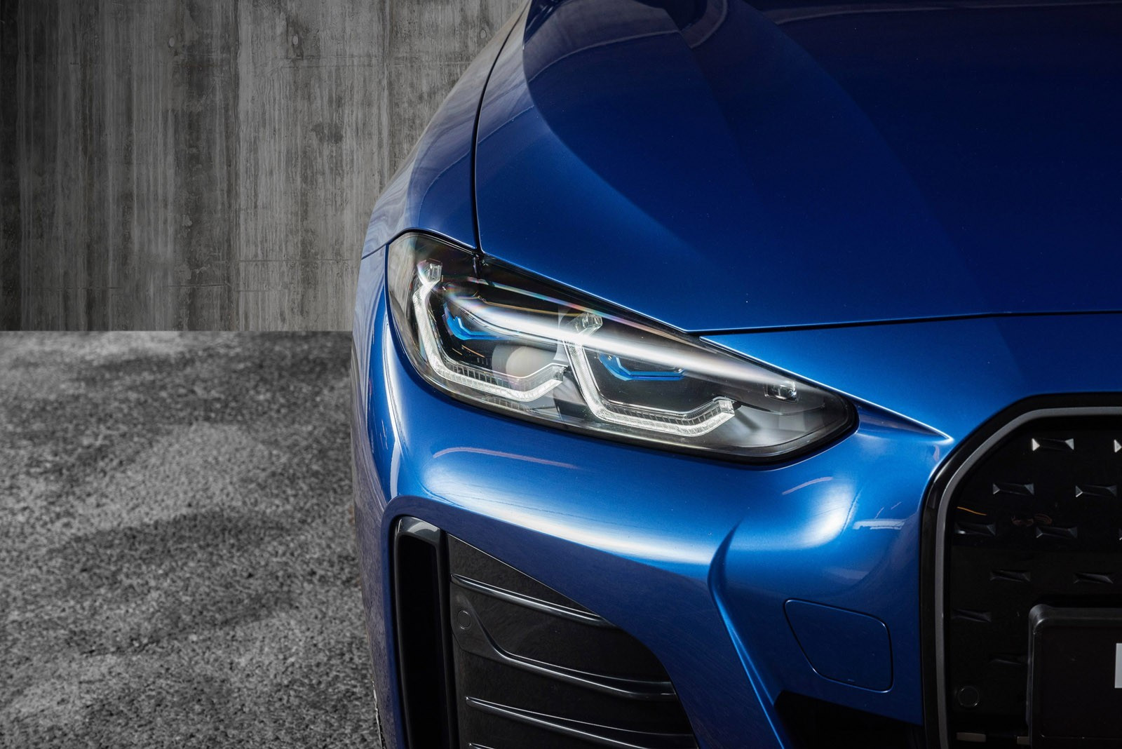 BMW i4 M50
