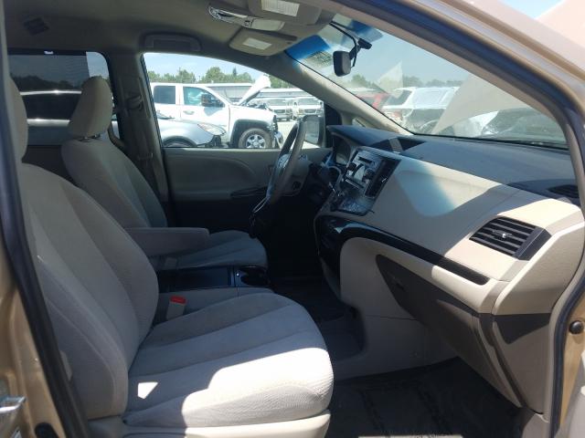 Toyota Sienna LE 2014