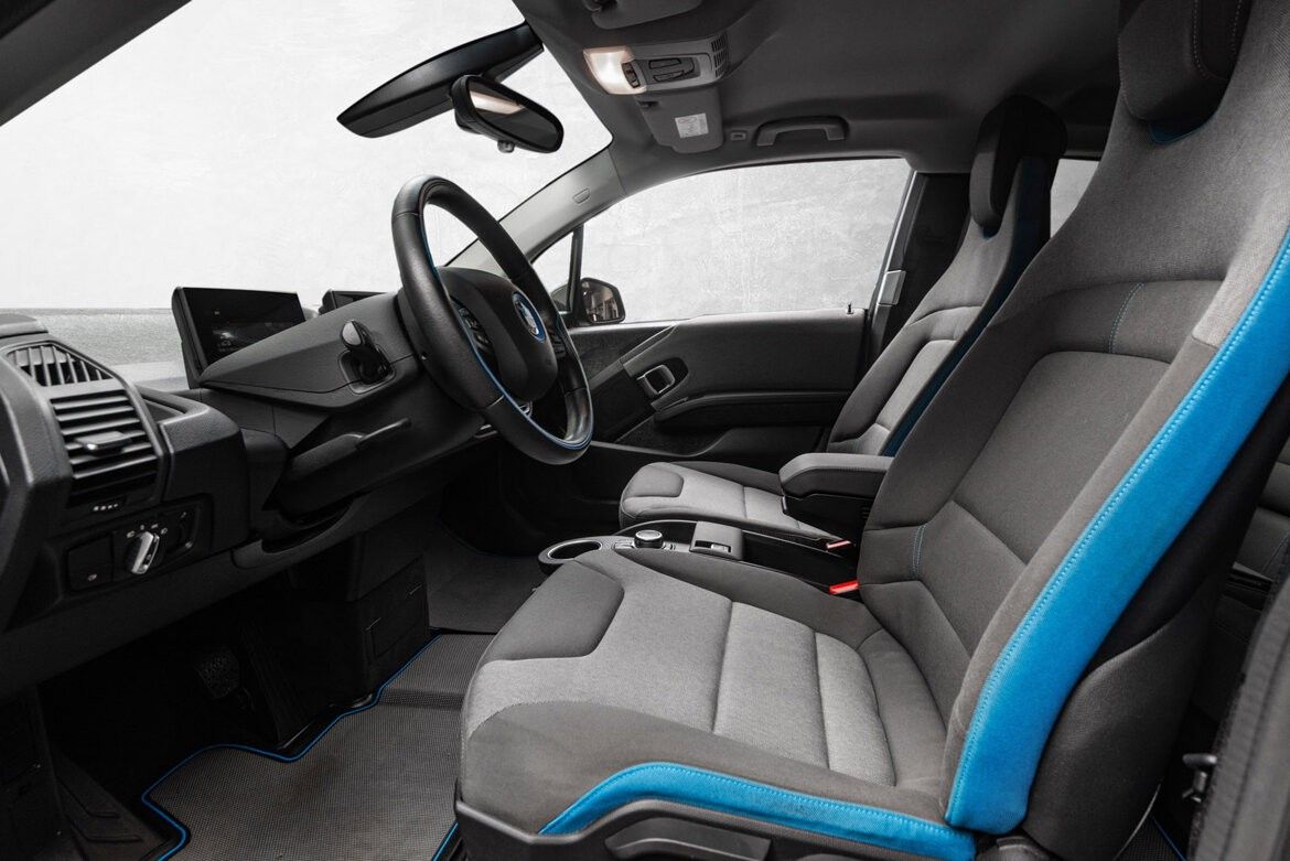 BMW i3