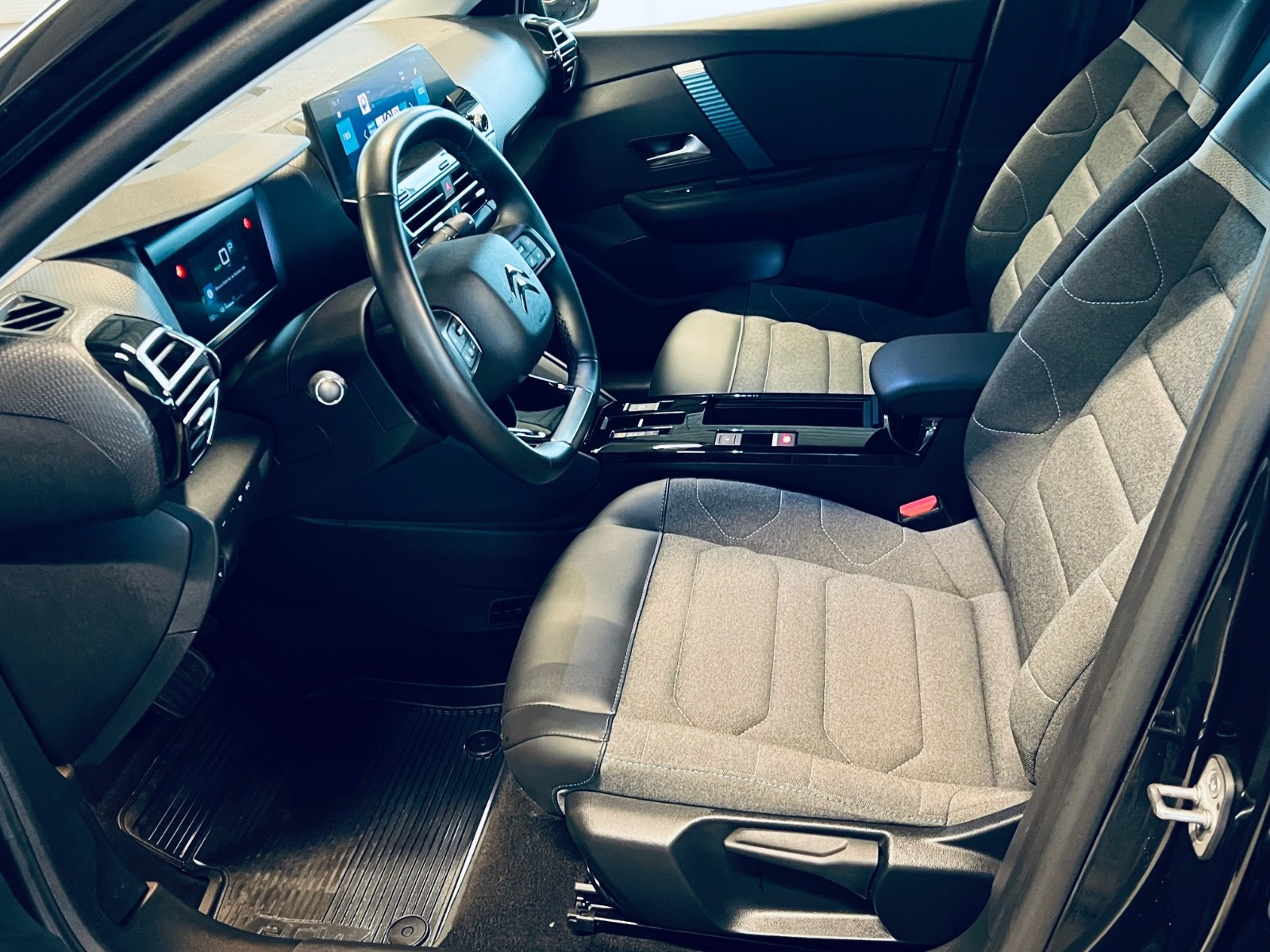 Citroen E-C4
