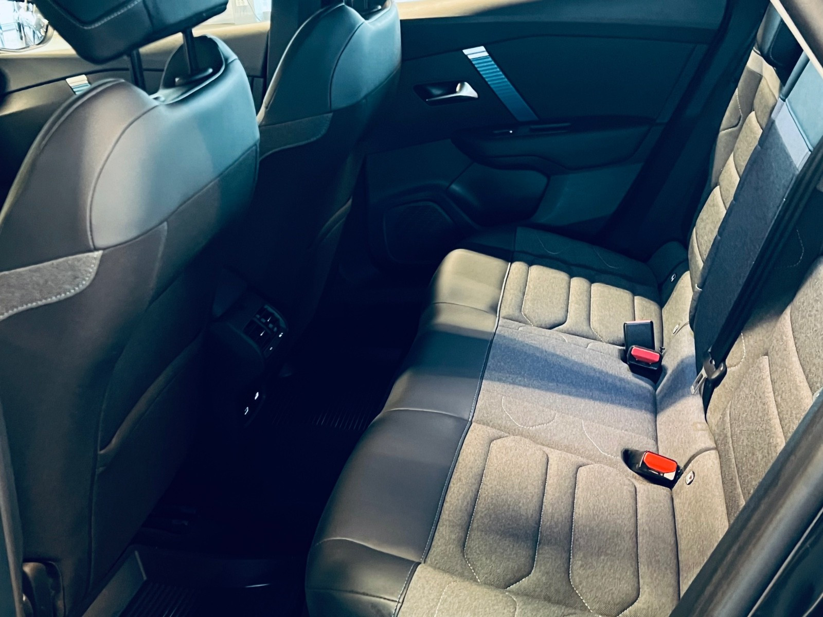 Citroen E-C4
