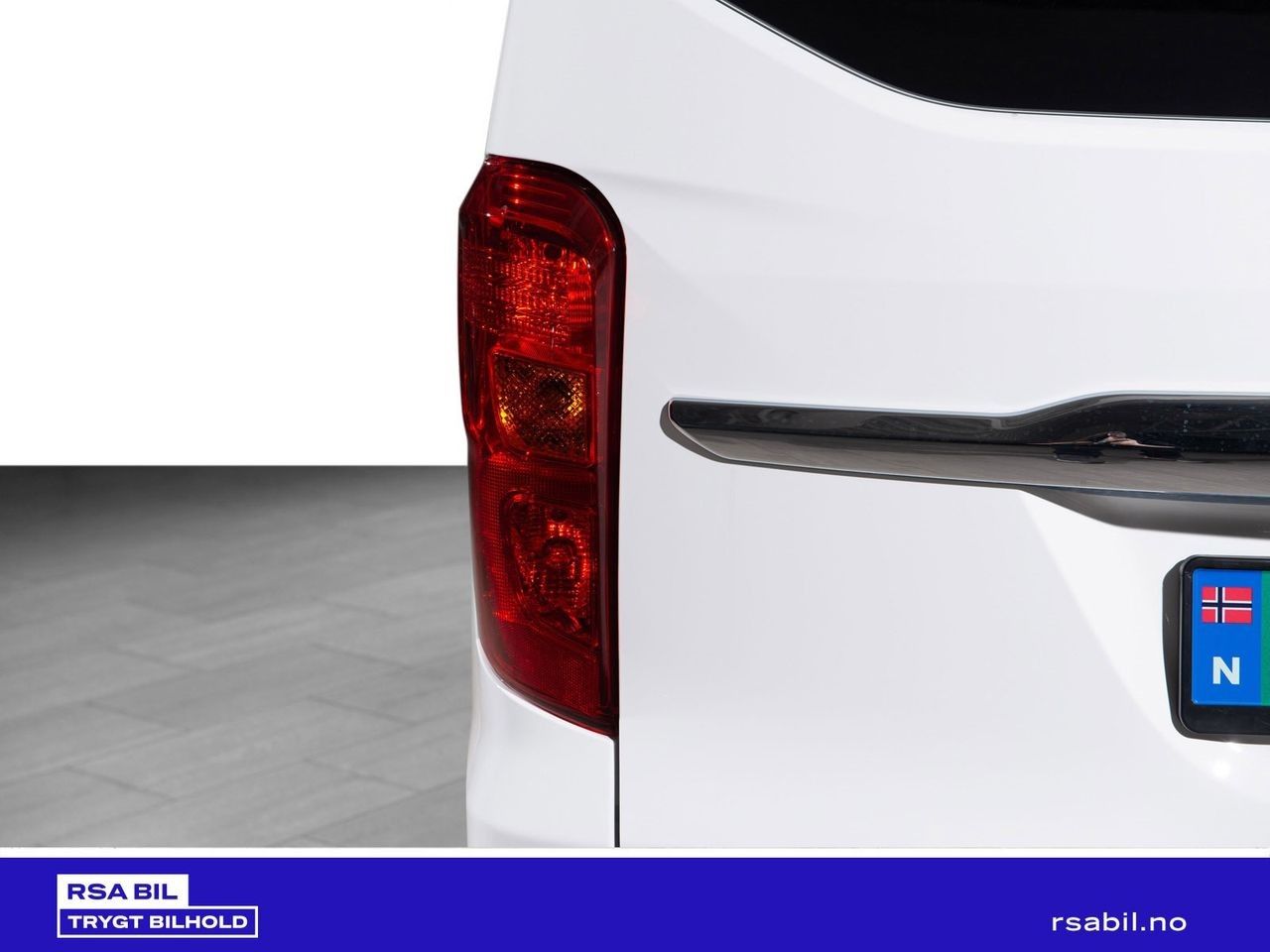 BYD T3