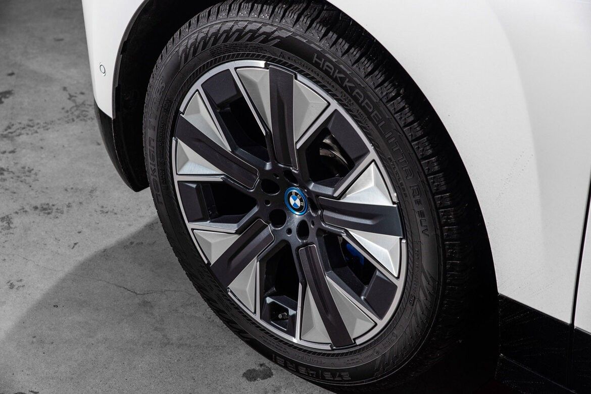 BMW iX xDrive 50