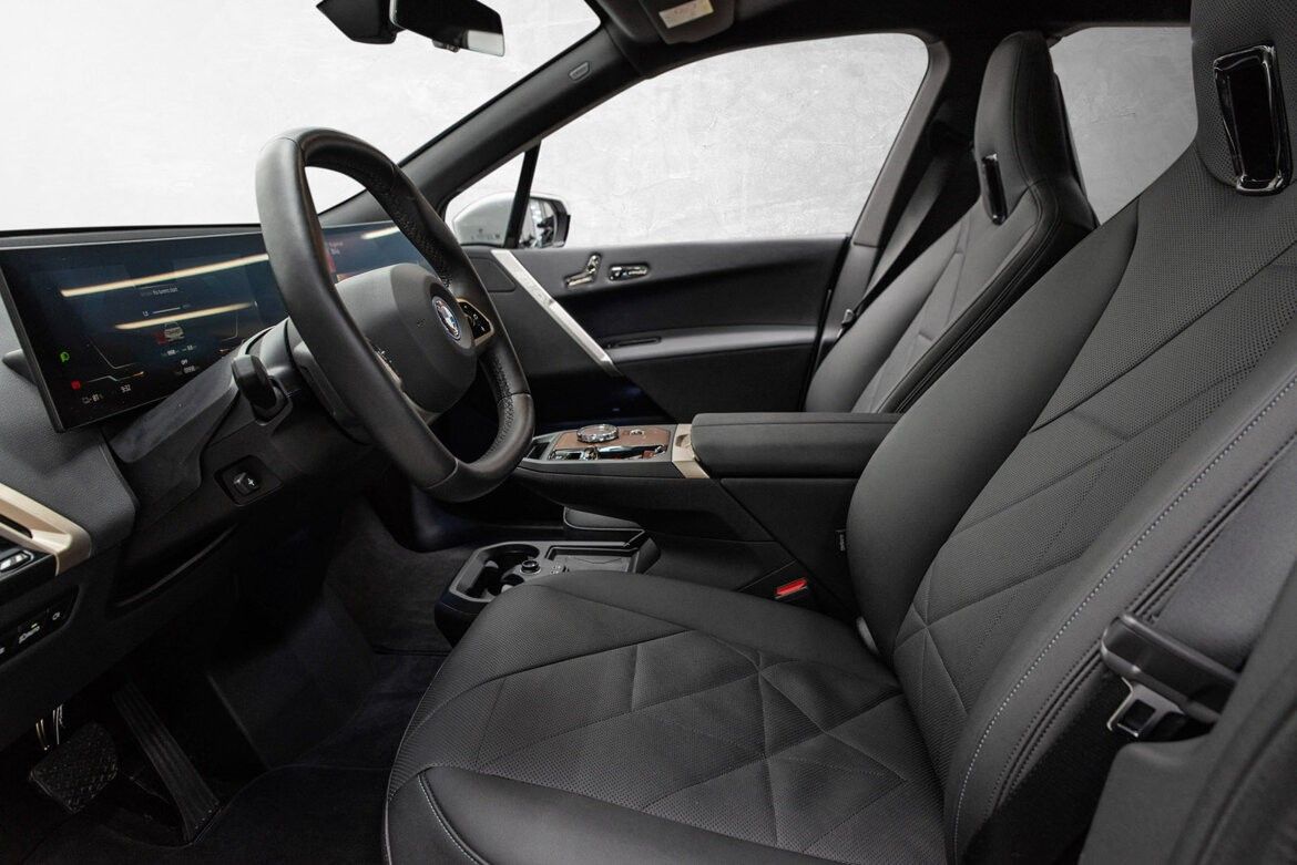 BMW iX xDrive 50