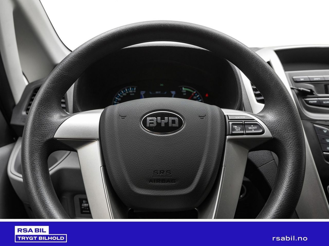 BYD T3