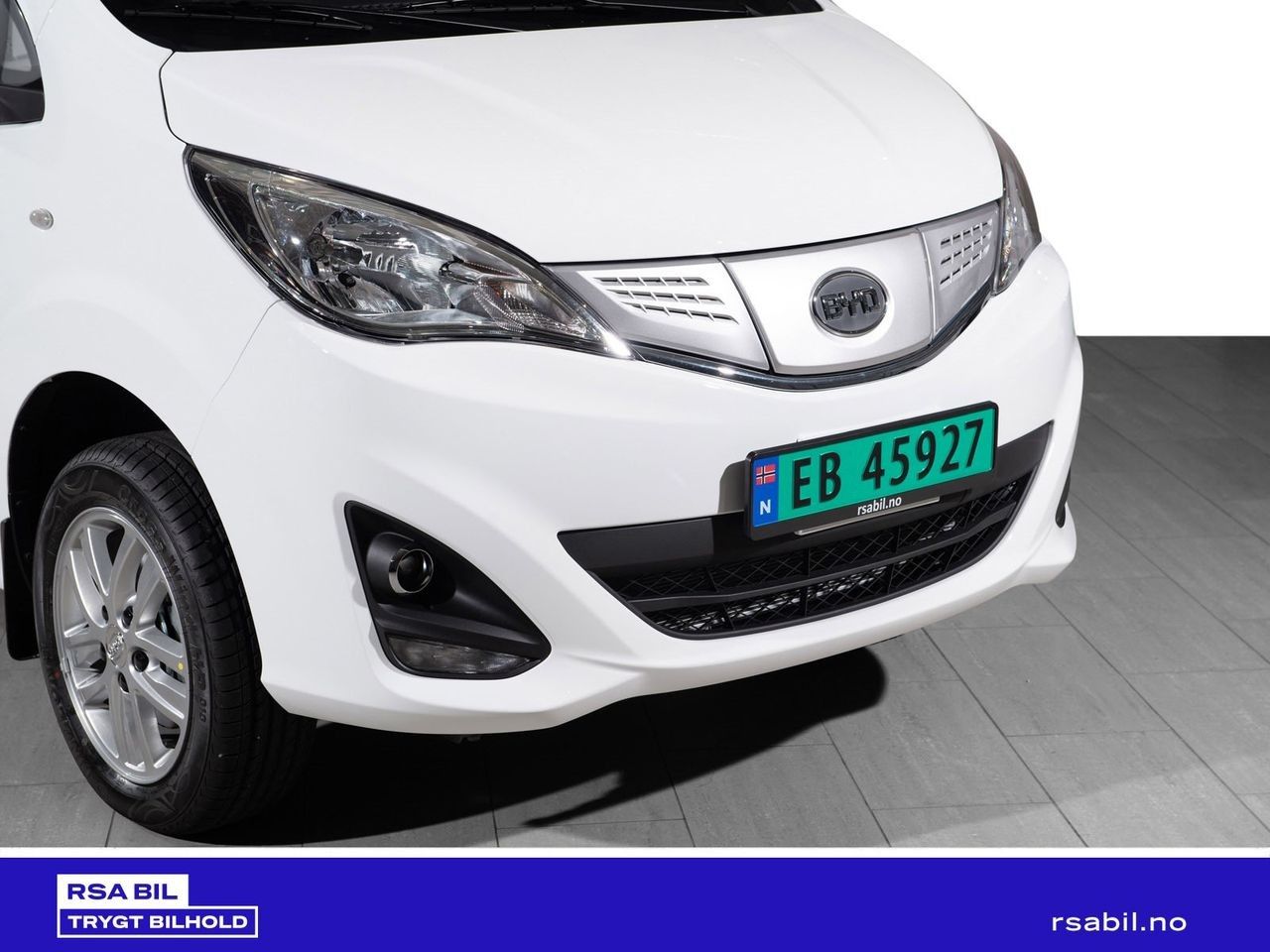 BYD T3