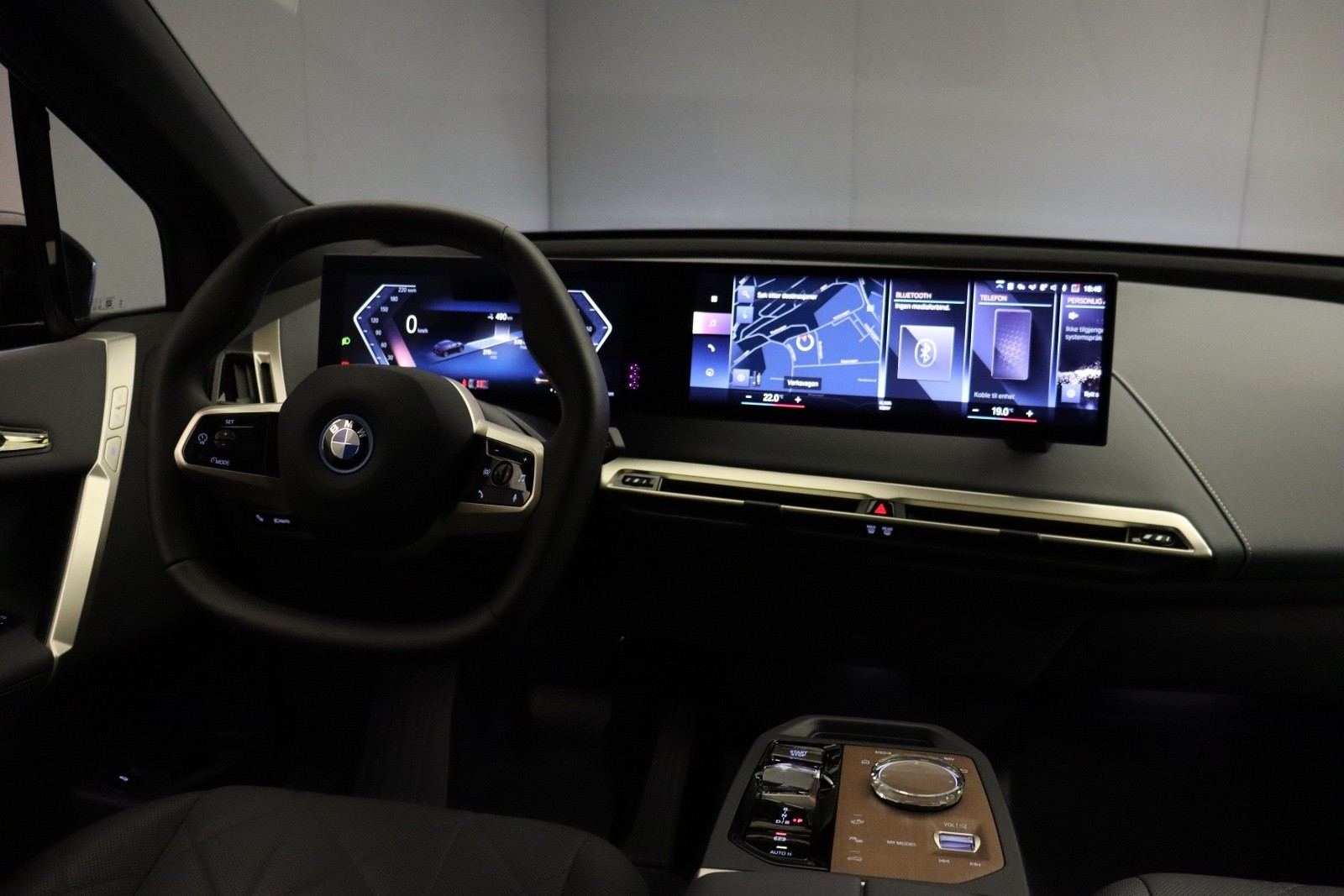 BMW iX xDrive 50