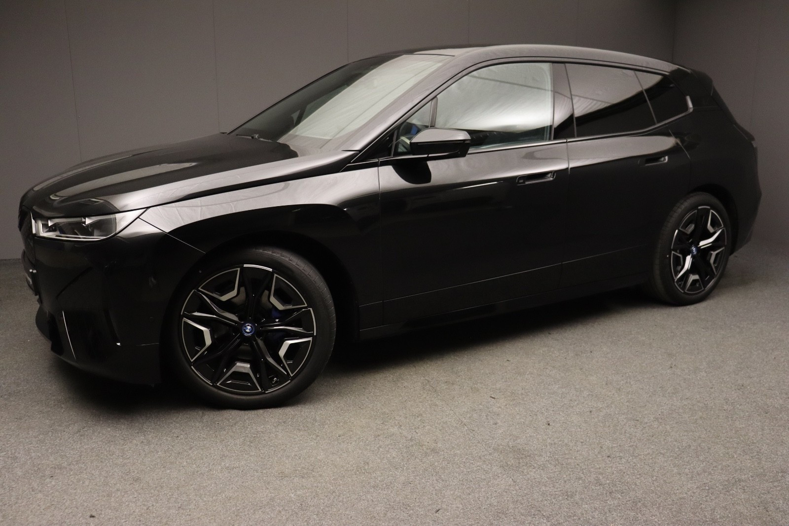 BMW iX xDrive 50