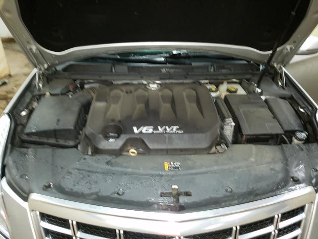 Cadillac XTS Luxury 2013