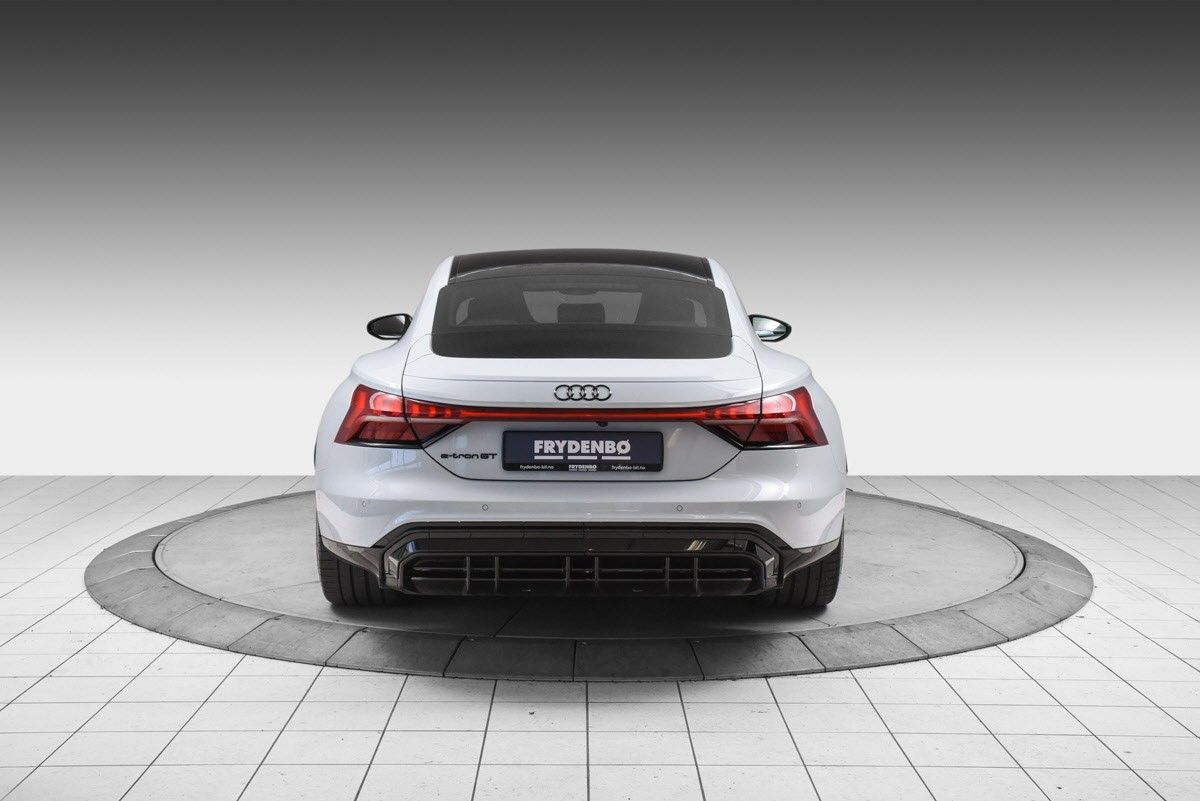 Audi e-tron GT