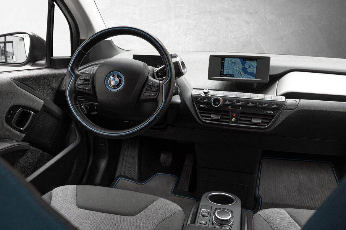 BMW i3