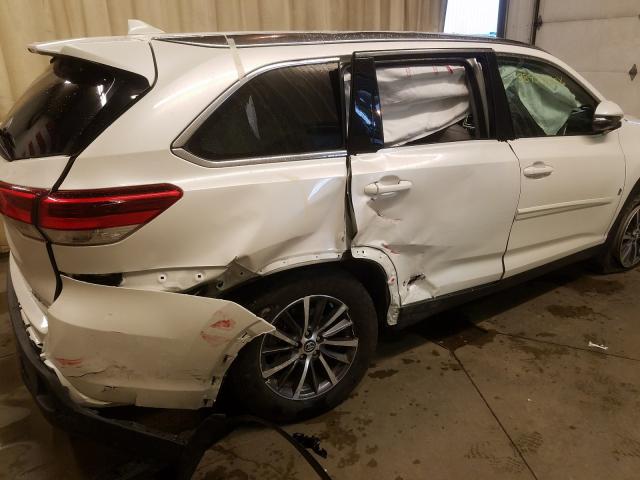 Toyota Highlander 2019