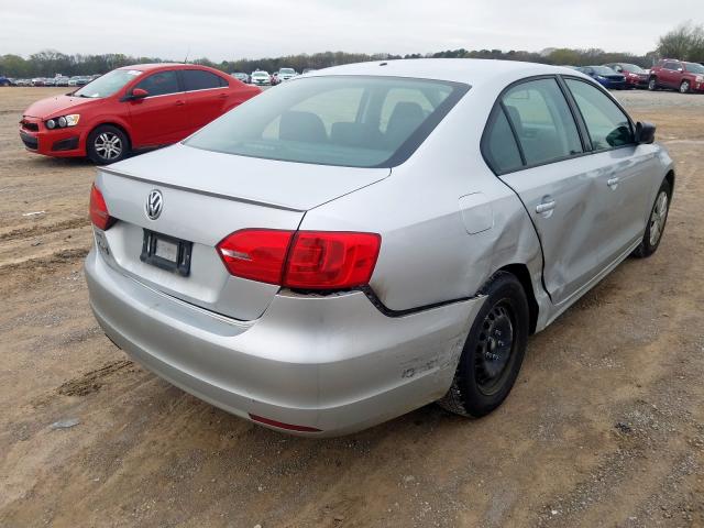 Volkswagen Jetta Base 2014